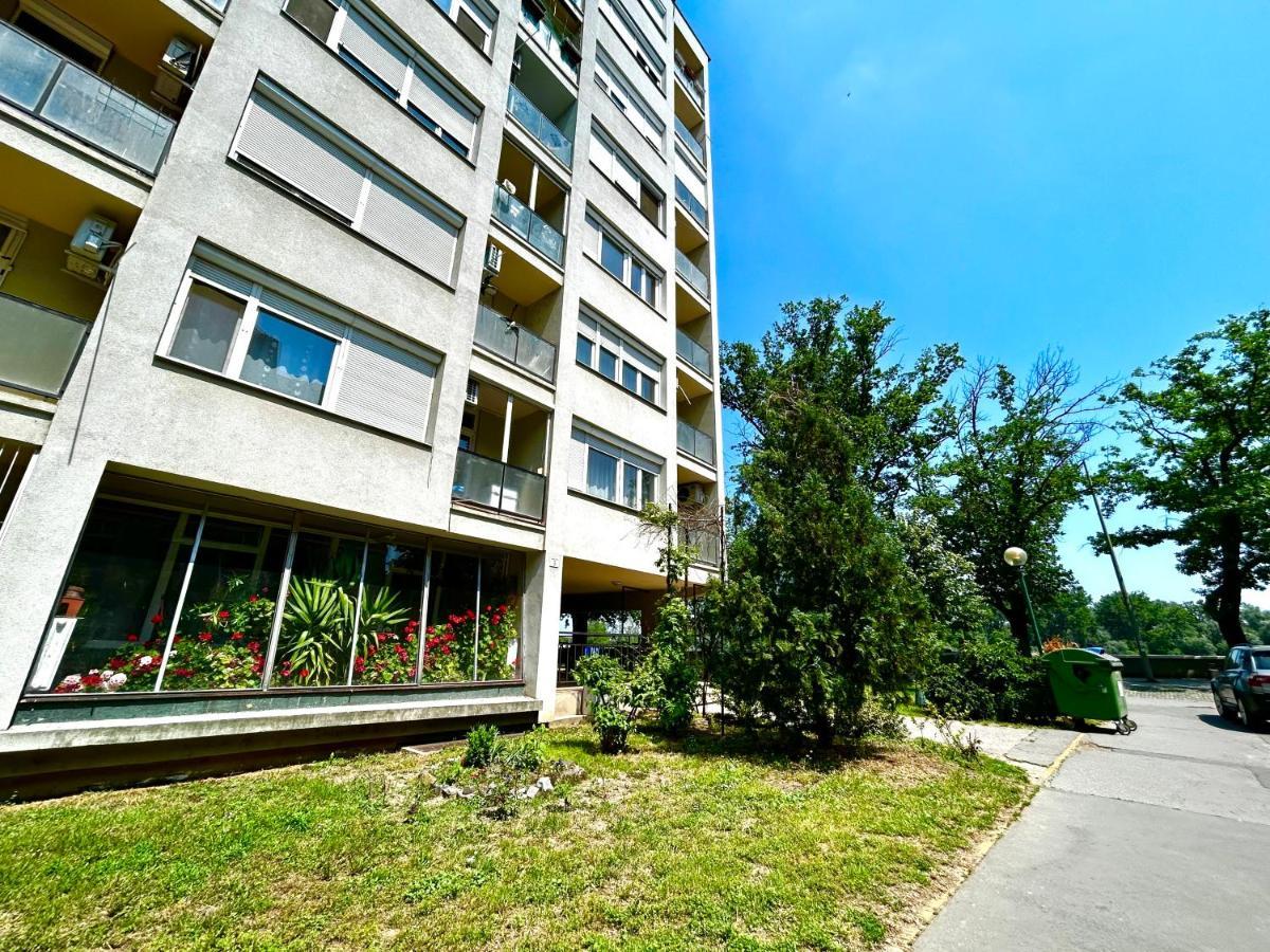 Cozy Apartment In The City Centre Next To Dom Square Szeged Buitenkant foto