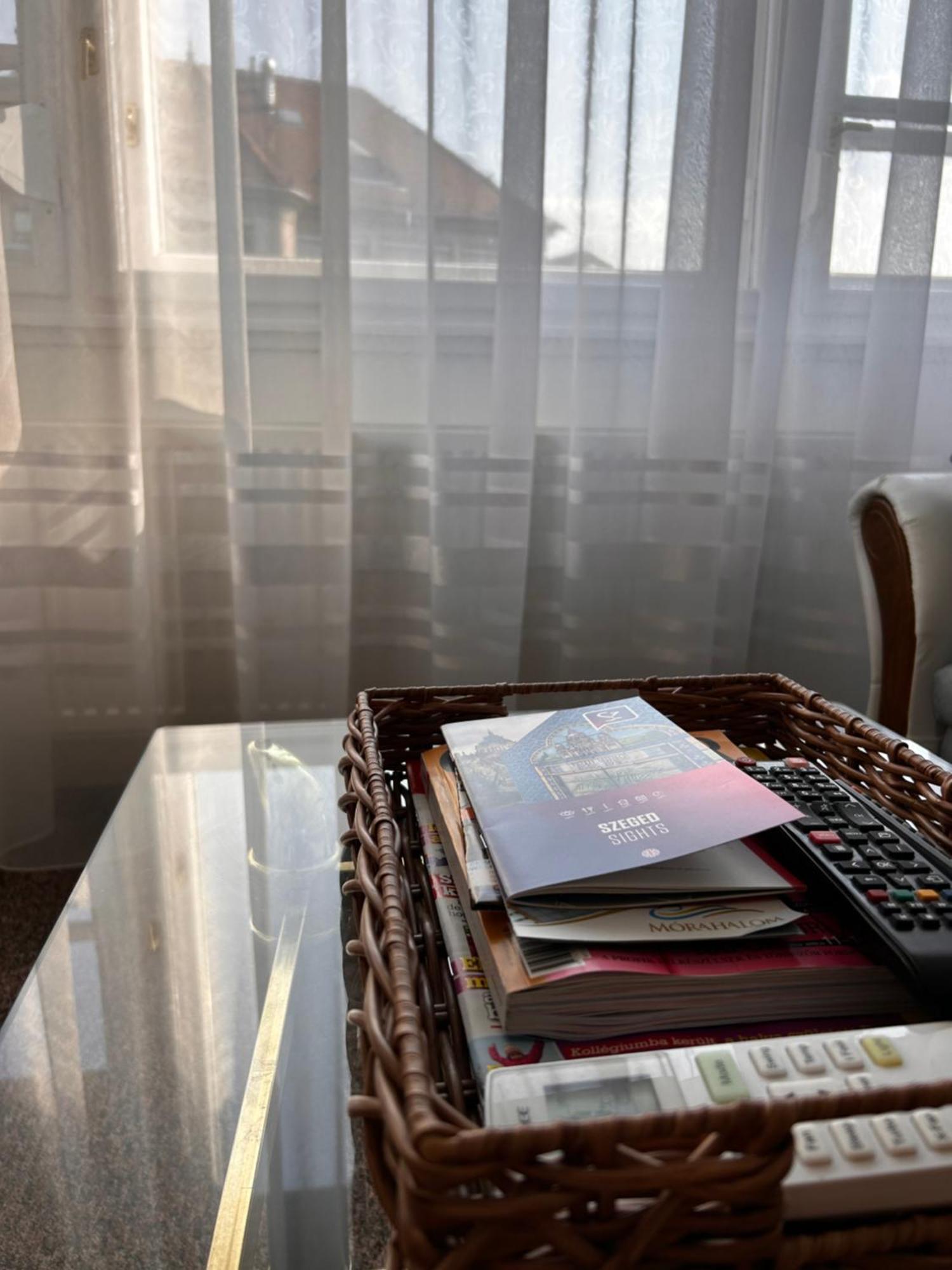 Cozy Apartment In The City Centre Next To Dom Square Szeged Buitenkant foto